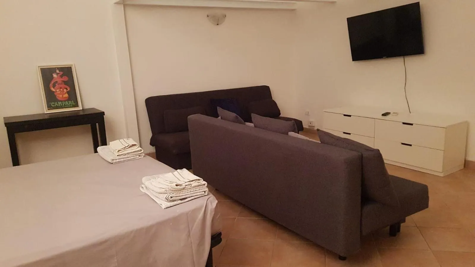 Apartment Alloggio N Rome Italy