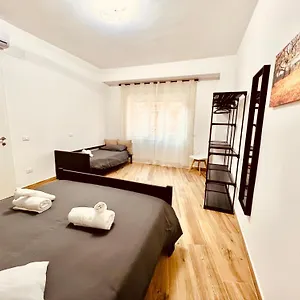 15 Min. Colosseo 1 - Casa Di Gio Appartamento
