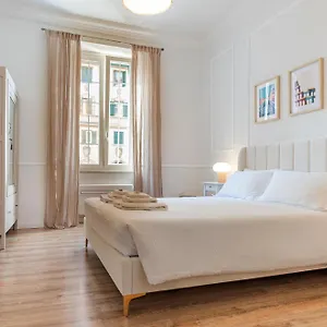 Gio House - Palazzo Storico Appartamento